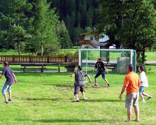 Pension Kroell Sankt Jakob in Defereggen Luaran gambar